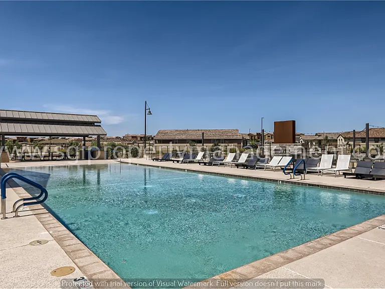 AZH_WarnerMeadow_Pic_Amenity_Pool_1of2_05152024