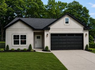 110 N 6th St, Easley, SC 29640