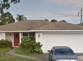 1757 SE Monroe St, Stuart, FL 34997