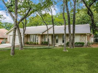 3016 Columbine Dr, Grapevine, TX 76051