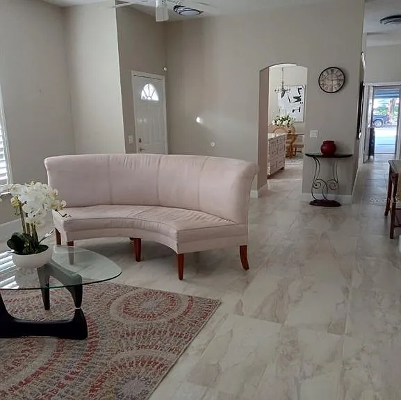 1181 Athlone Way — Photo 13