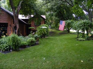 1719 Slater Ln, Burnsville, MN 55337