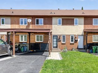 564 Seyton Dr, Ottawa, ON K2H9B2