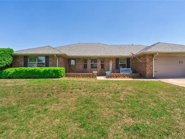 3709 Hickory Stick Dr, Chickasha, OK 73018