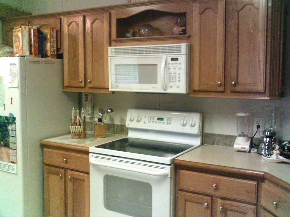 2nd image of 185 Rock Hill Rd