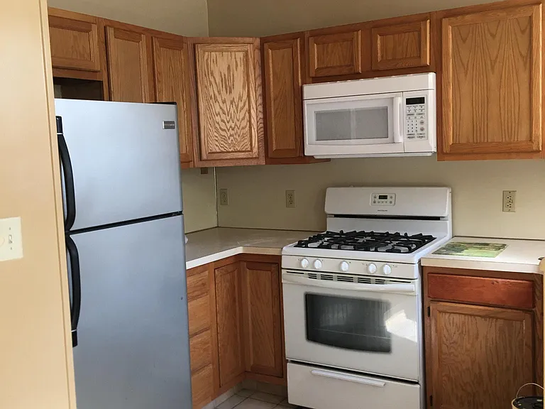 1002 N Madison St #1 — Photo 3