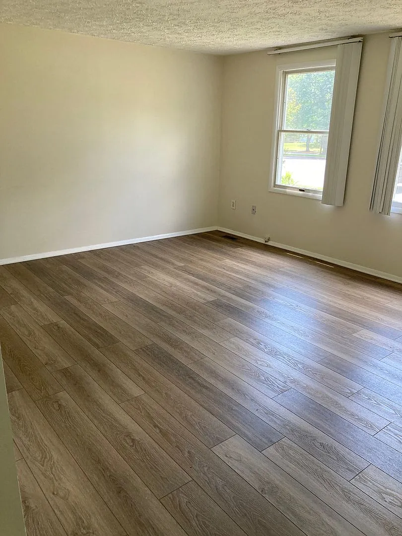 Farmbrook Rental — Photo 3