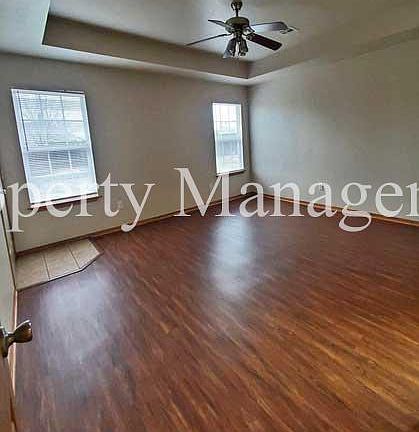 5th image of 211 Hindman Dr #2