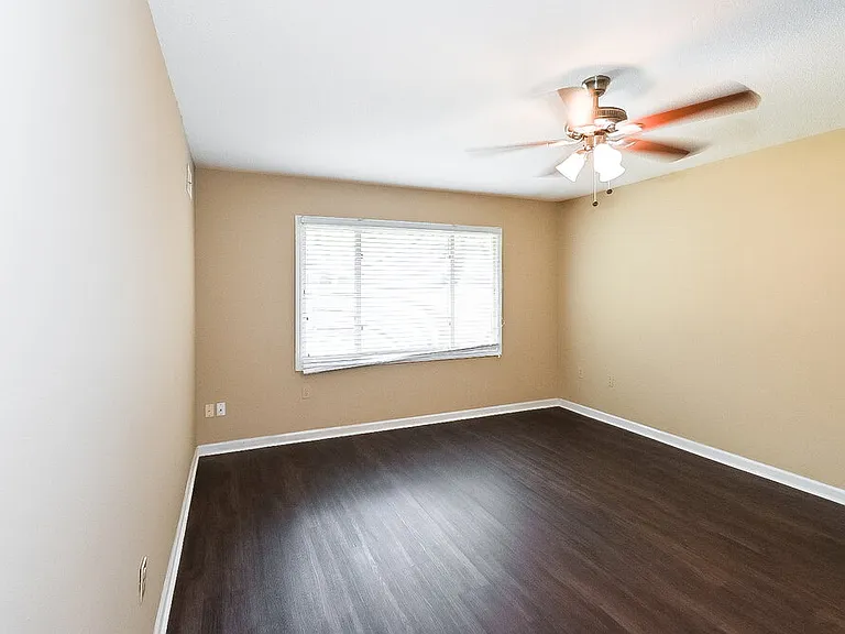 7914 Terry Franklin Dr — Photo 14