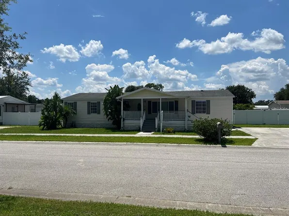 3630 Kiah Dr, Zephyrhills, FL 33543