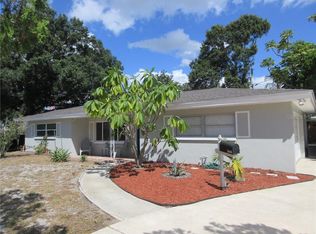 1660 Greenlea Dr, Clearwater, FL 33755