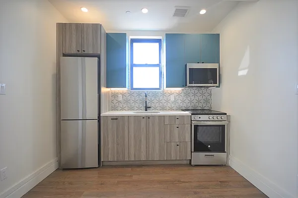 Rented by Corcoran | media 11