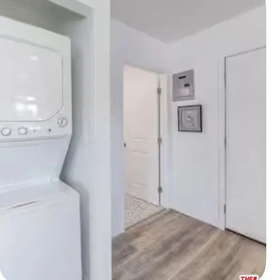 335 E 65th St #337 — Photo 3