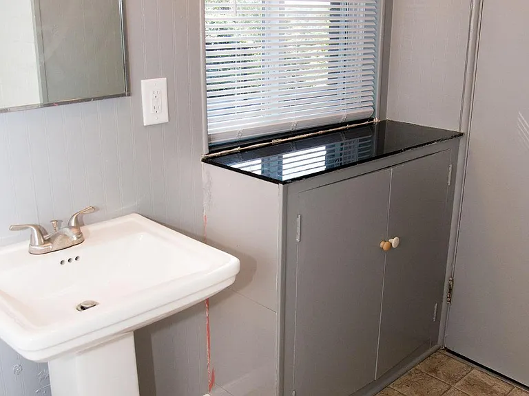 1223 Greenbrier Rd #1 — Photo 49