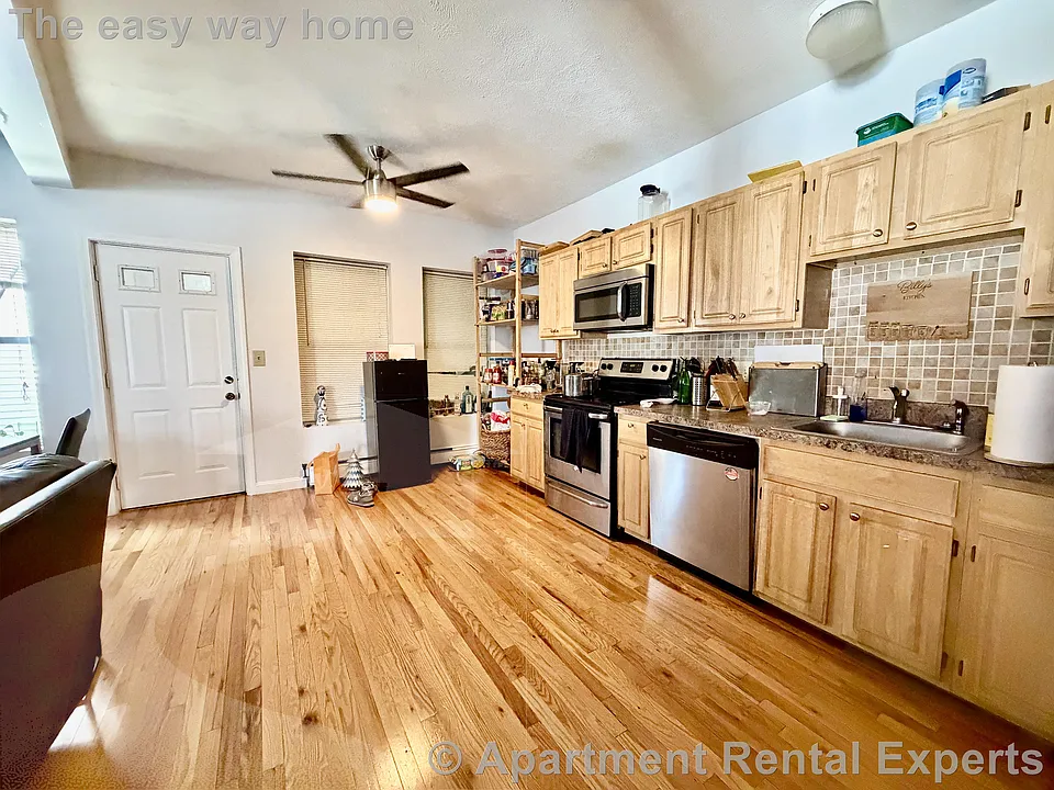 123 Berkshire St #1