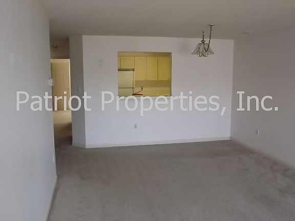 2nd image of 20578 Snowshoe Sq Unit 201