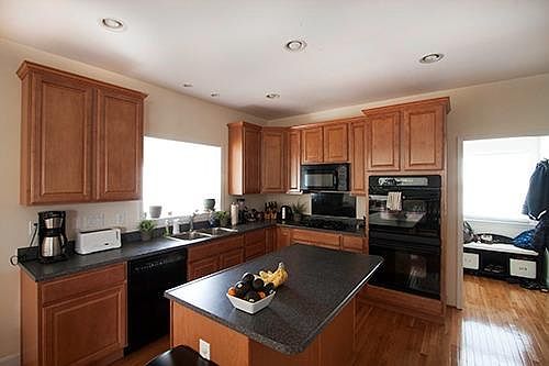 4th image of 4062 Chanticleer Ln