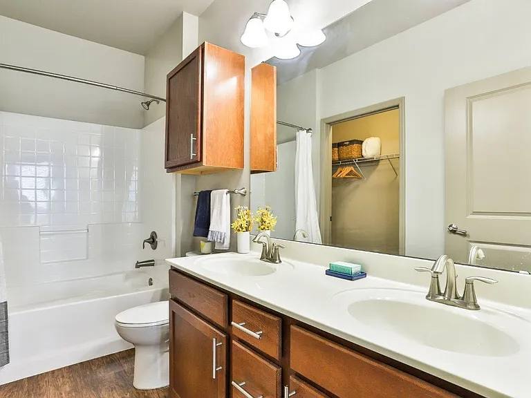Residences at The Streets of St. Charles Apartment Homes — Photo 8