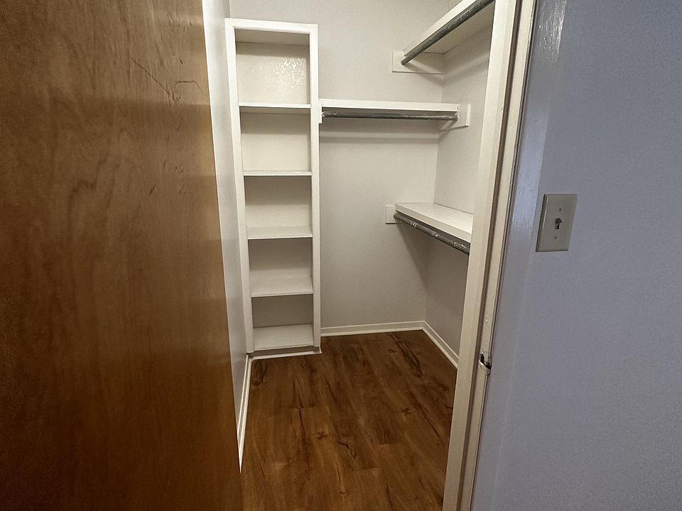 2nd image of 5500 N 15th St #16