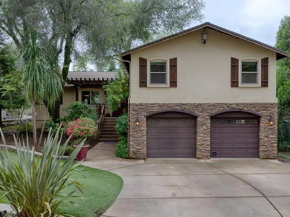 23563 Saint Andrews Ct, Auburn, CA 95602