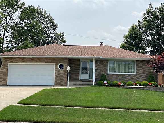 2nd image of 1661 Sheridan Dr