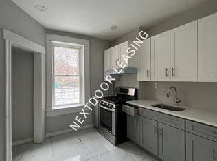 122 Bergen Ave #1M, Jersey City, NJ 07305
