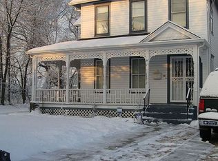 37 Graffing Pl, Freeport, NY 11520