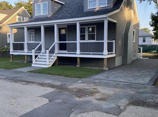 44 H St, Hull, MA 02045