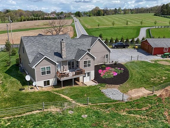 5th image of 40 Williams Rd