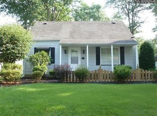 1810 Maplewood St NE, Warren, OH