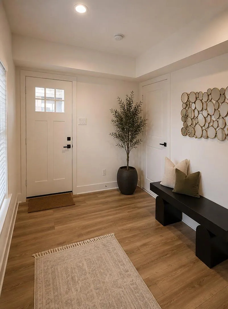 3 bed, 2.5 bath, 1861 sqft, $1,800 — Photo 3
