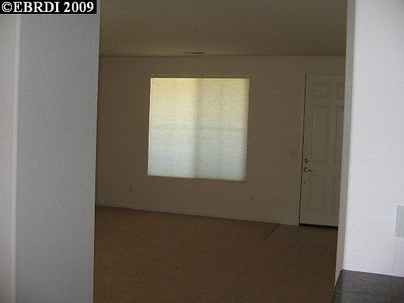 3rd image of 1136 Park West Dr