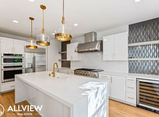 2116 Cresta Dr, Newport Beach, CA 92660