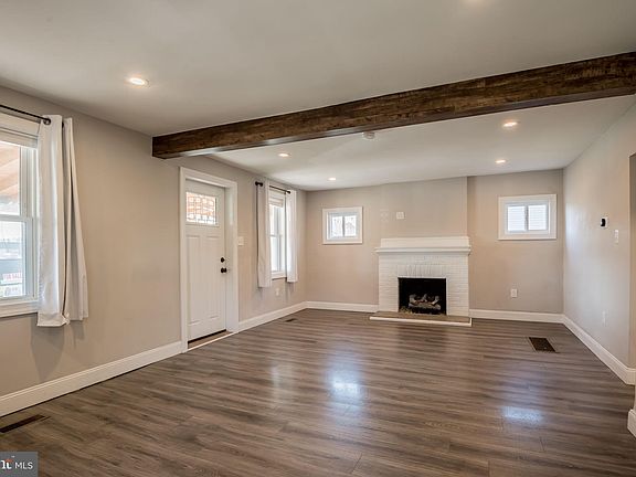3rd image of 2884 Pancoast Ave