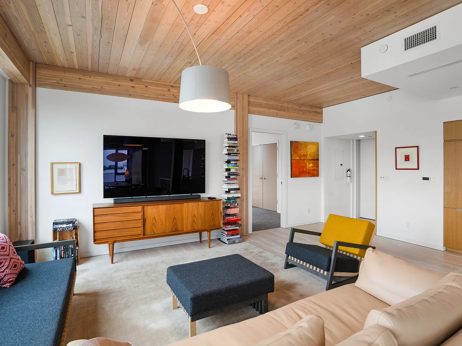 2 bed, 1679 sqft, $5,000 — Photo 4