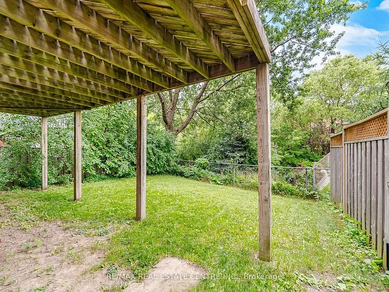 4676 Owl Cir — Photo 48