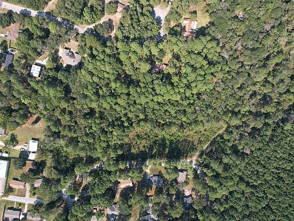 4th image of Easley Cir