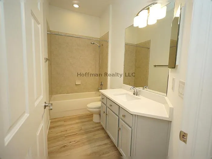 20638 Amanda Oak Ct — Photo 12