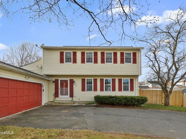 146 Imperial Ave, Pittsfield, MA 01201