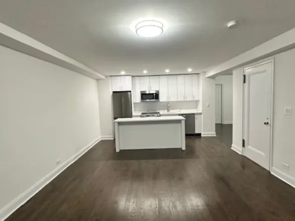 20 5th Avenue image 1 of 16