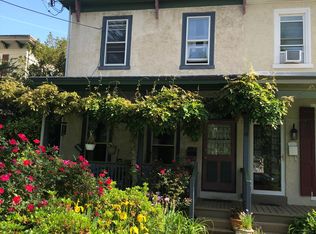 33 E Jefferson St, Media, PA 19063