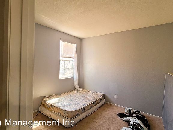 3rd image of 8272 Glendon Way