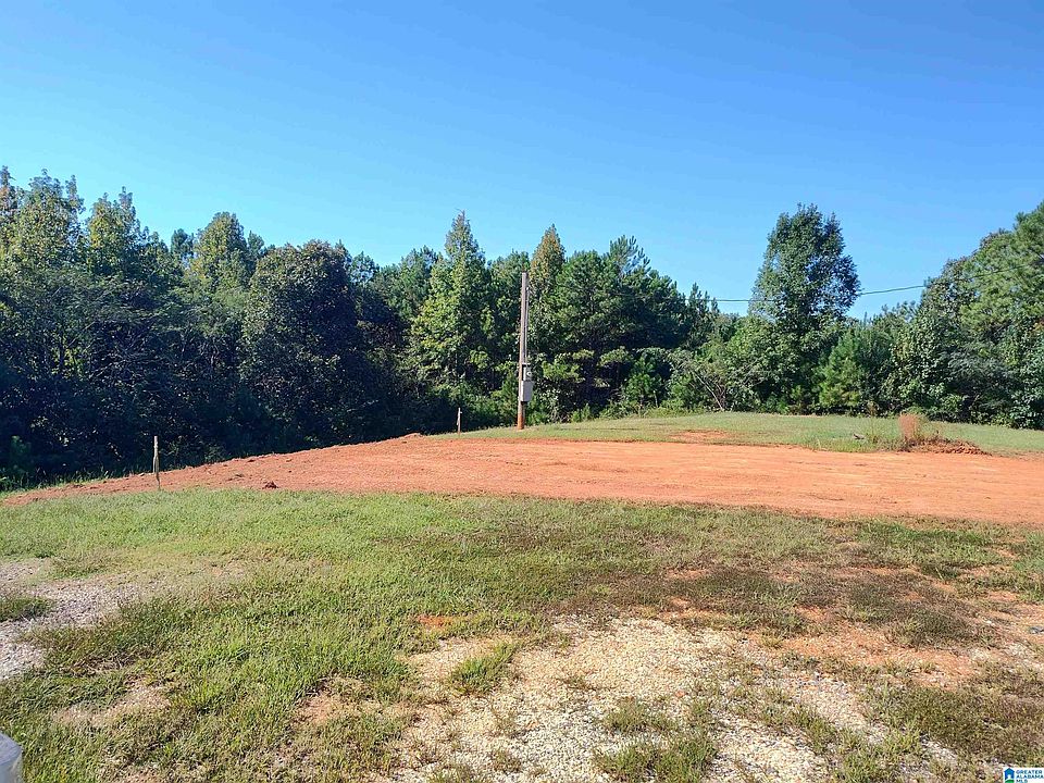 1st image of 215 New County Line Rd #1