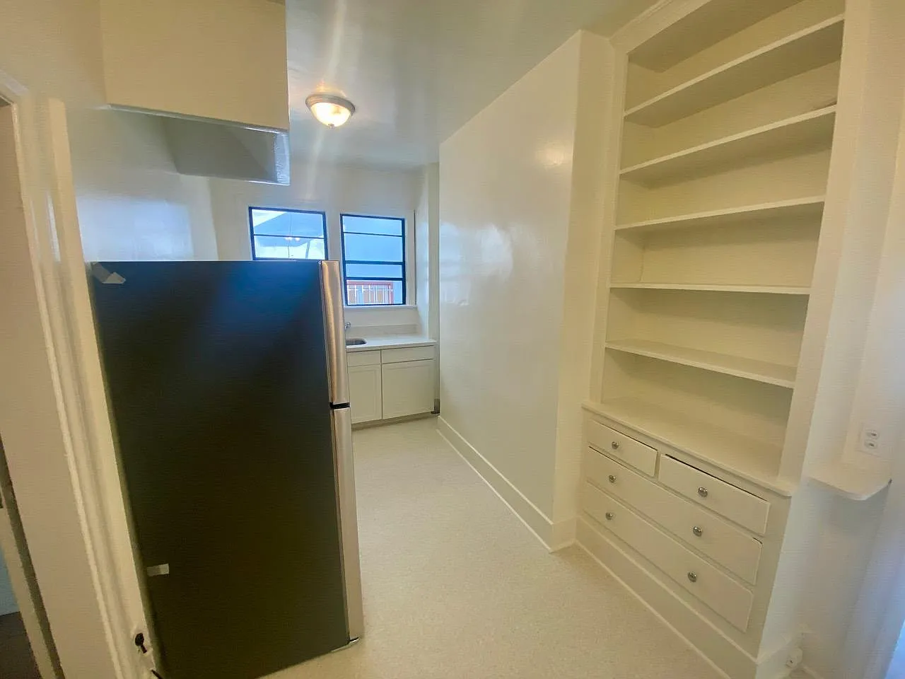 1 bed, 650 sqft, $1,895 — Photo 4