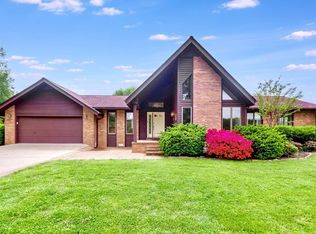 201 Orchard View Dr, Paducah, KY 42001