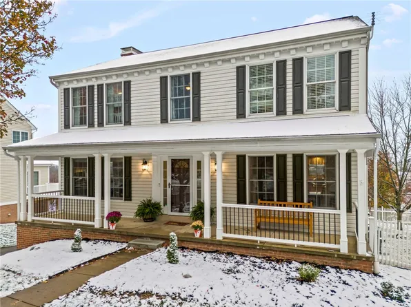 1021 Greenfield Dr, Canonsburg, PA 15317