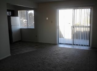 4715 E 13th St APT 14, Cheyenne, WY 82001