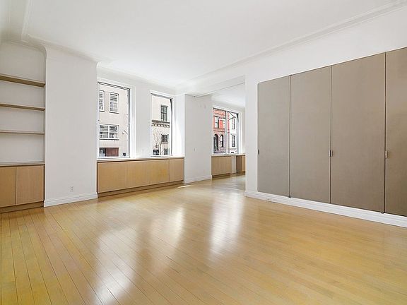 2nd image of 1160 Park Ave #1D2