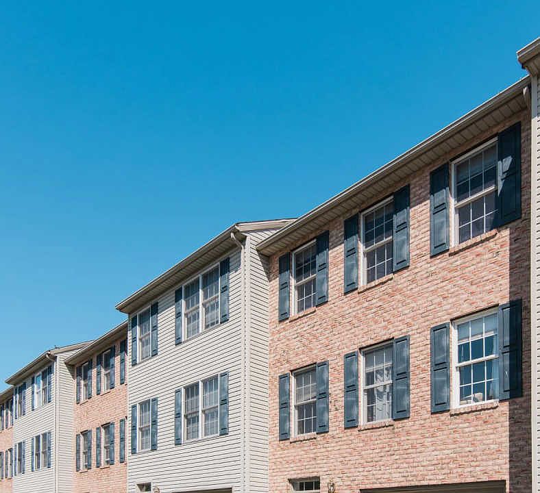 2nd image of 18 Grace St