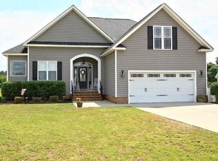 102 Addison Cir, Goldsboro, NC 27530